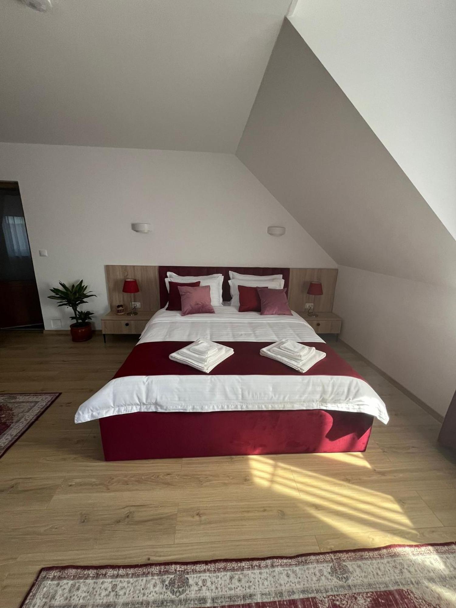 Hotel Kilometru108 Leordina Exteriér fotografie